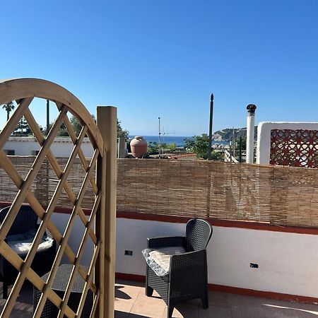 Ischia Mare Bed & Breakfast ภายนอก รูปภาพ