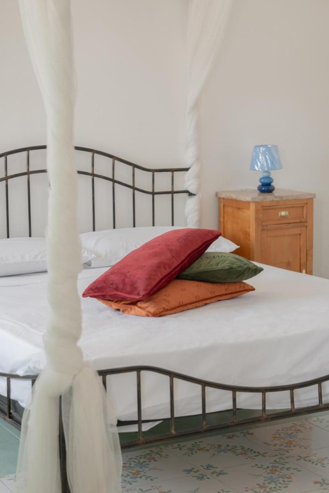 Ischia Mare Bed & Breakfast ภายนอก รูปภาพ