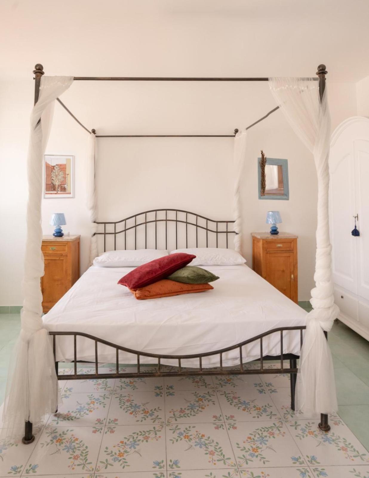 Ischia Mare Bed & Breakfast ภายนอก รูปภาพ